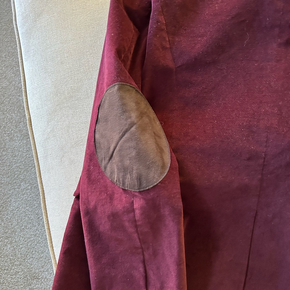 Banana Republic Velvet Blazer Deep Burgundy with Elbow Patches 🆕 - Picture 2 of 11